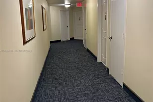 905 Brickell Bay Dr, Miami, FL 33131 - Photo 17