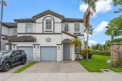 11401 NW 76th Ter, Doral, FL 33178 - Photo 1