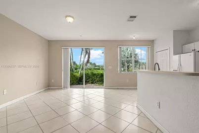 11401 NW 76th Ter, Doral, FL 33178 - Photo 11