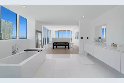2020 N Bayshore Dr #PH4302, Miami, FL 33137 - Photo 21