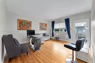 320 85th St, Miami Beach, FL 33141 - Photo 7