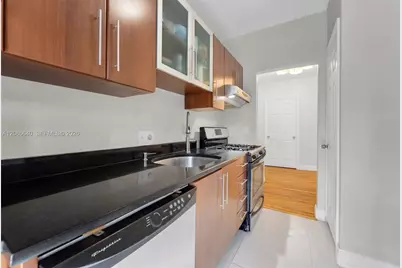 320 85th St #15, Miami Beach, FL 33141 - Photo 5