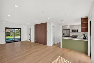 3210 SW 94th Ct, Miami, FL 33165 - Photo 3