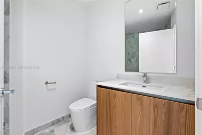 1400 Biscayne Blvd #3003, Miami, FL 33132 - Photo 13