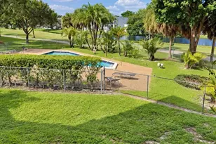 1811 Sabal Palm Dr, Davie, FL 33324 - Photo 15