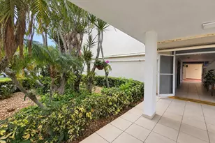 2920 Point E Dr, Aventura, FL 33160 - Photo 19