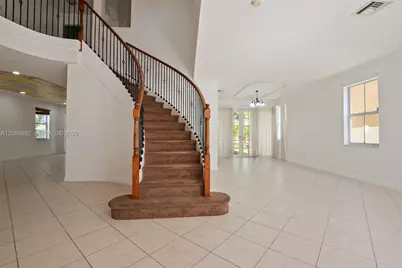 16301 SW 49th Ct, Miramar, FL 33027 - Photo 7