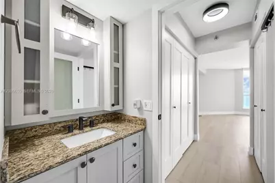 6767 Collins Ave #1403, Miami Beach, FL 33141 - Photo 17