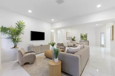 1001 NE 82nd St, Miami, FL 33138 - Photo 5