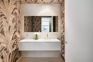 1011 W 48th St, Miami Beach, FL 33140 - Photo 43