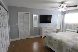 11840 NE 19th Dr, North Miami, FL 33181 - Photo 9