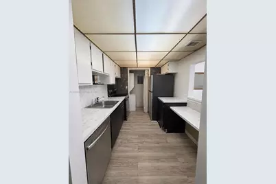 240 Lakeview Dr #212, Weston, FL 33326 - Photo 3