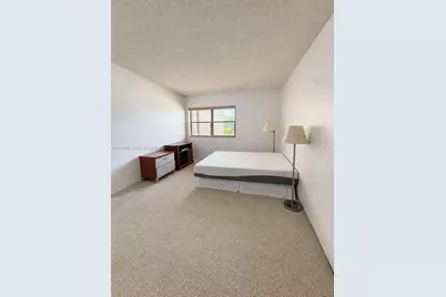 240 Lakeview Dr #212, Weston, FL 33326 - Photo 7