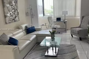 5033 NW 7th St, Miami, FL 33126 - Photo 3