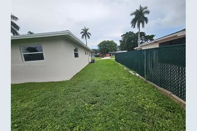 6064 NW 16th Ct, Margate, FL 33063 - Photo 21