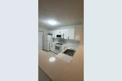 11277 W Atlantic Boulevard #307, Coral Springs, FL 33071 - Photo 9