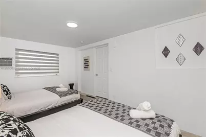 815 NE 6th St #0, Hallandale Beach, FL 33009 - Photo 9
