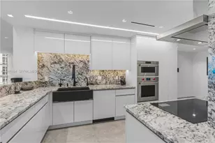6051 N Ocean Dr, Hollywood, FL 33019 - Photo 25