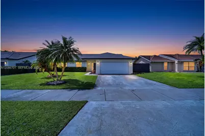 12840 SW 147th Terr Rd, Miami, FL 33186 - Photo 3