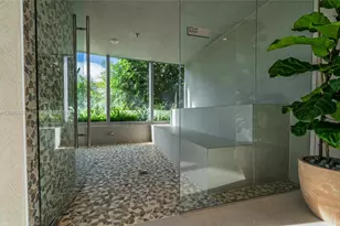 725 NE Ne 24th St, Miami, FL 33137 - Photo 23
