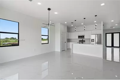 9014 Lawn Ct, Labelle, FL 33935 - Photo 9