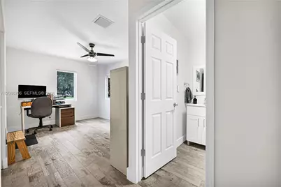 295 De Leon Dr, Miami Springs, FL 33166 - Photo 41