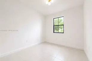3448 W 110th Terrace, Hialeah, FL 33018 - Photo 17