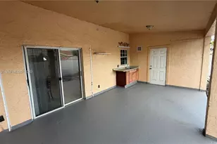 11249 SW 33rd Cir Pl, Miami, FL 33165 - Photo 19