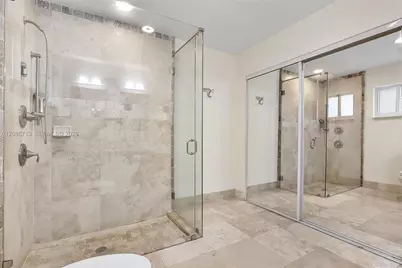 7111 Bamboo St, Miami Lakes, FL 33014 - Photo 11