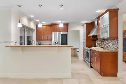 7111 Bamboo St, Miami Lakes, FL 33014 - Photo 15