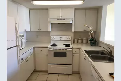 218 NW 12 Av #506, Miami, FL 33128 - Photo 7