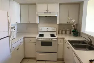 218 NW 12th Ave, Miami, FL 33128 - Photo 7