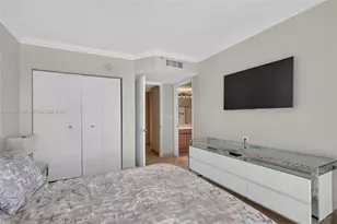 18671 Collins Ave, Sunny Isles Beach, FL 33160 - Photo 23