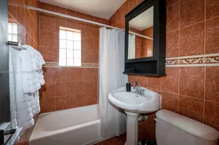 1618 NW 14th Ct, Fort Lauderdale, FL 33311 - Photo 9