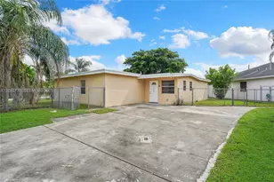 5618 Cinnamon Dr, West Palm Beach, FL 33415 - Photo 1