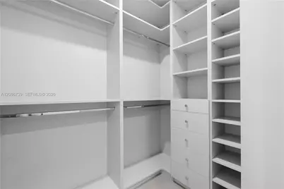 807 SW 12th Ave, Fort Lauderdale, FL 33312 - Photo 45