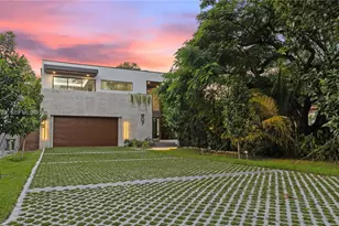 807 SW 12th Ave, Fort Lauderdale, FL 33312 - Photo 1