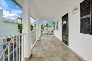 1035 SW 9th Ct, Miami, FL 33130 - Photo 25