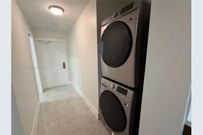 1610 N 70th Ave, Hollywood, FL 33024 - Photo 15