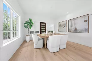 178 NE 45th St, Miami, FL 33137 - Photo 13