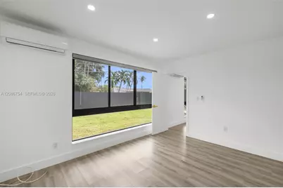 8253 W 14th Ct, Hialeah, FL 33014 - Photo 9
