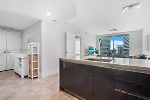 1080 Brickell Ave, Miami, FL 33131 - Photo 11