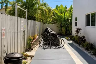 1000 SE 15th St, Fort Lauderdale, FL 33316 - Photo 11