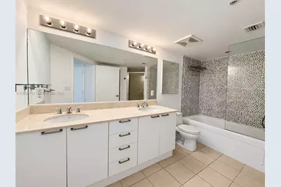 16699 Collins Ave #1610, Sunny Isles Beach, FL 33160 - Photo 13