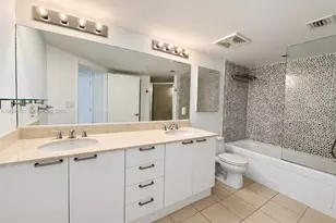 16699 Collins Ave, Sunny Isles Beach, FL 33160 - Photo 13
