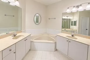 11034 NW 86th Terrace, Doral, FL 33178 - Photo 21
