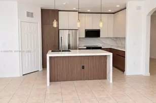 11034 NW 86th Terrace, Doral, FL 33178 - Photo 17
