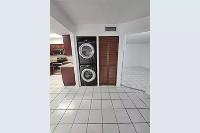 15385 SW 76th Ter #107, Miami, FL 33193 - Photo 9
