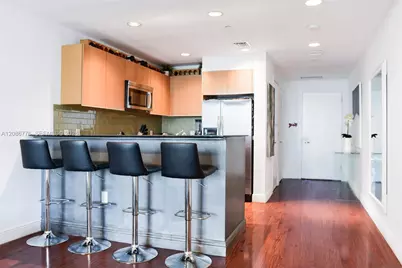 1060 Brickell Ave #3515, Miami, FL 33131 - Photo 7
