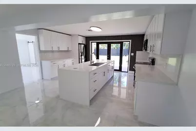 216 Shadow Way, Miami Springs, FL 33166 - Photo 33